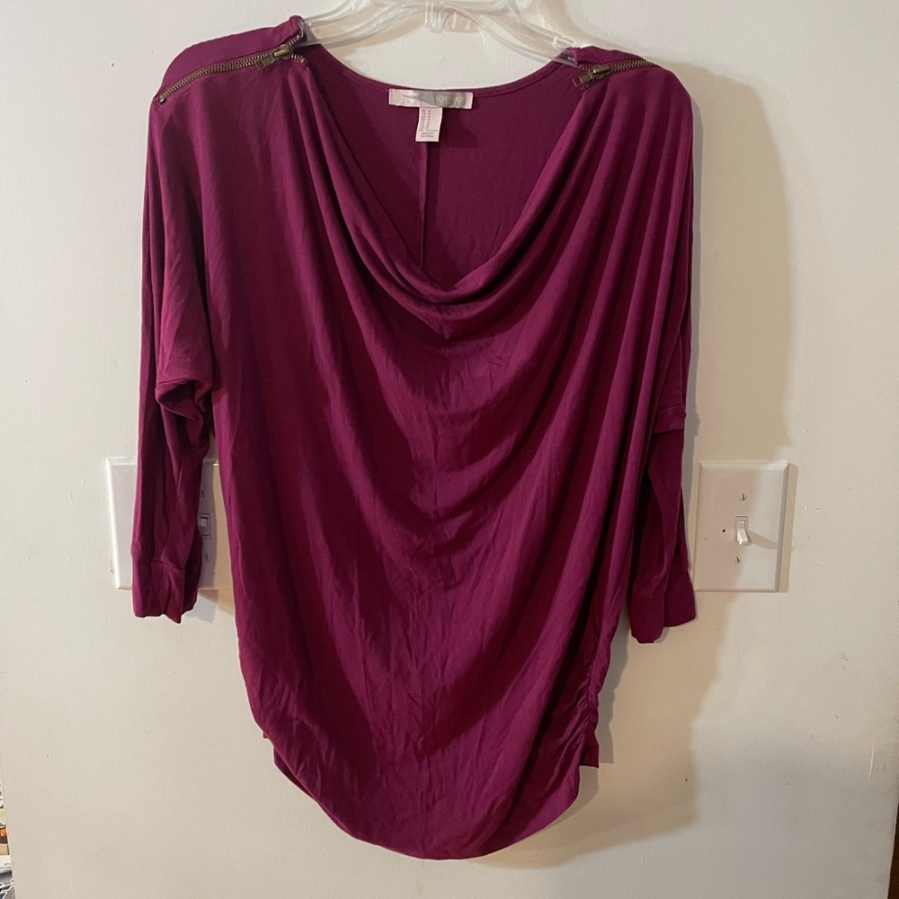 Forever 21 Draped Cowl Neck Tunic in Magenta with Shoulder Zippers Size M